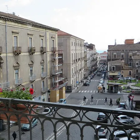 לינה וארוחת בוקר Al Teatro Massimo